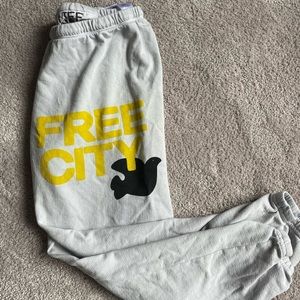 Free City Sweatpants Chalk Size Small
